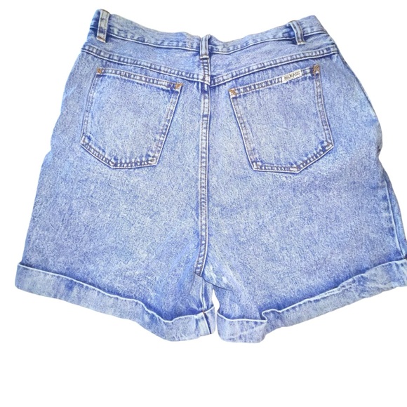 Vintage Bill Blass Women’s Acid Washed Shorts Size 14 Pleated Front Cuffed Hem - Picture 4 of 4
